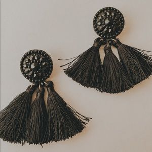 dressup boutique tassel earrings